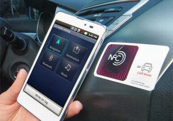 NFC Smart Phone Tryk for at åbne Car Media Musikvideoer